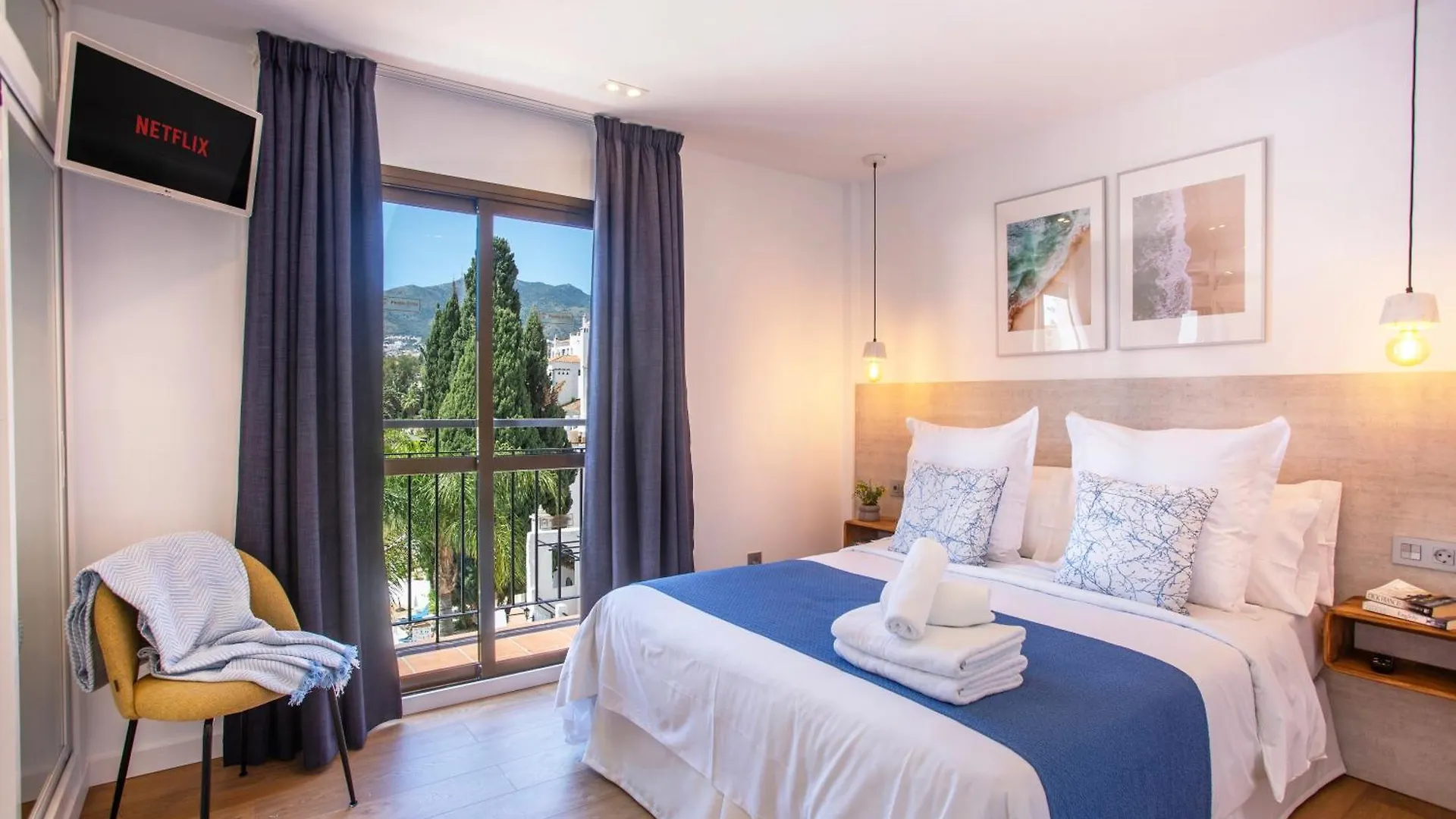 Pueblo Evita Benalmadena Resort